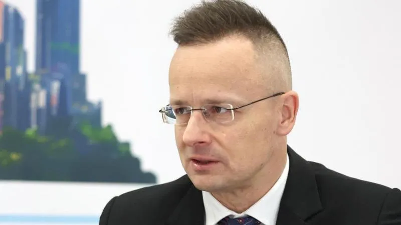 Péter Szijjártó démissionne de son mandat de député au Parlement hongrois